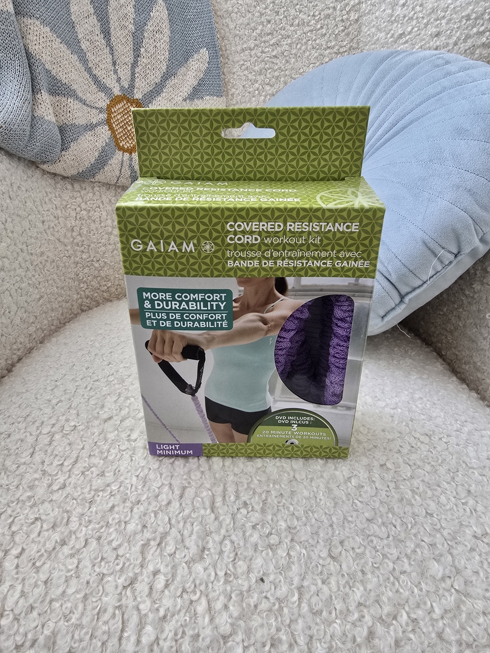 GAIAM Covered Resistance Cord Workout Kit - Green Box with Purple Cord